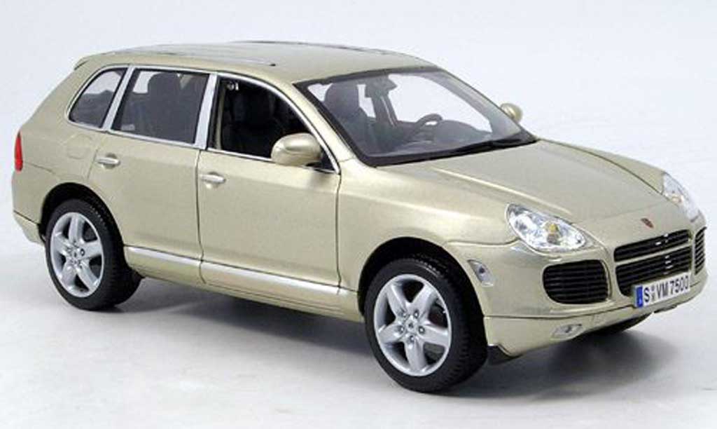 Porsche Cayenne Turbo 1/18 Maisto Turbo turbo beige 2003 diecast model cars