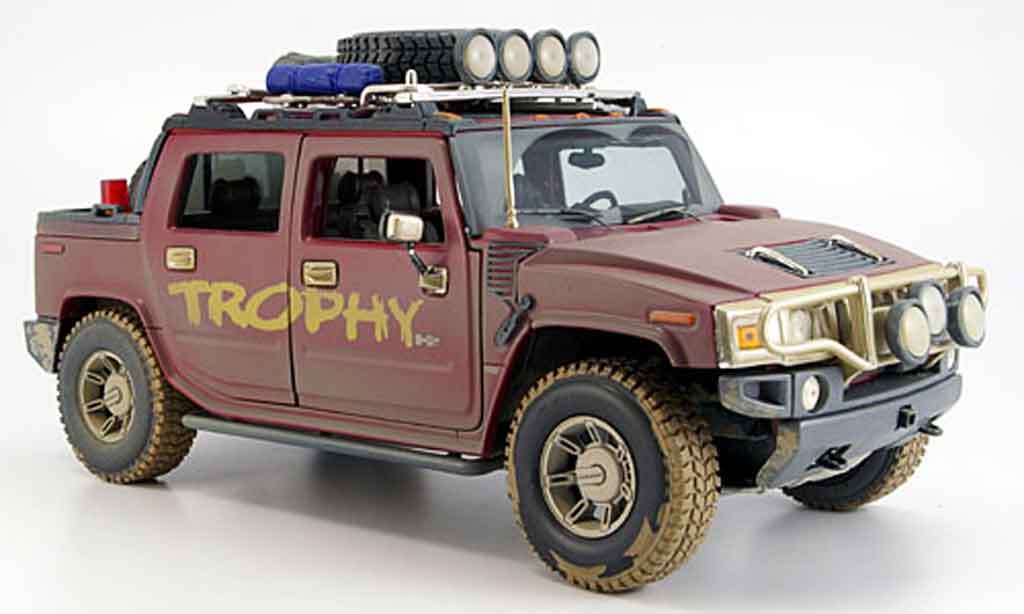 Hummer H2 1/18 Maisto sut trophy mit dreckspuren diecast model cars