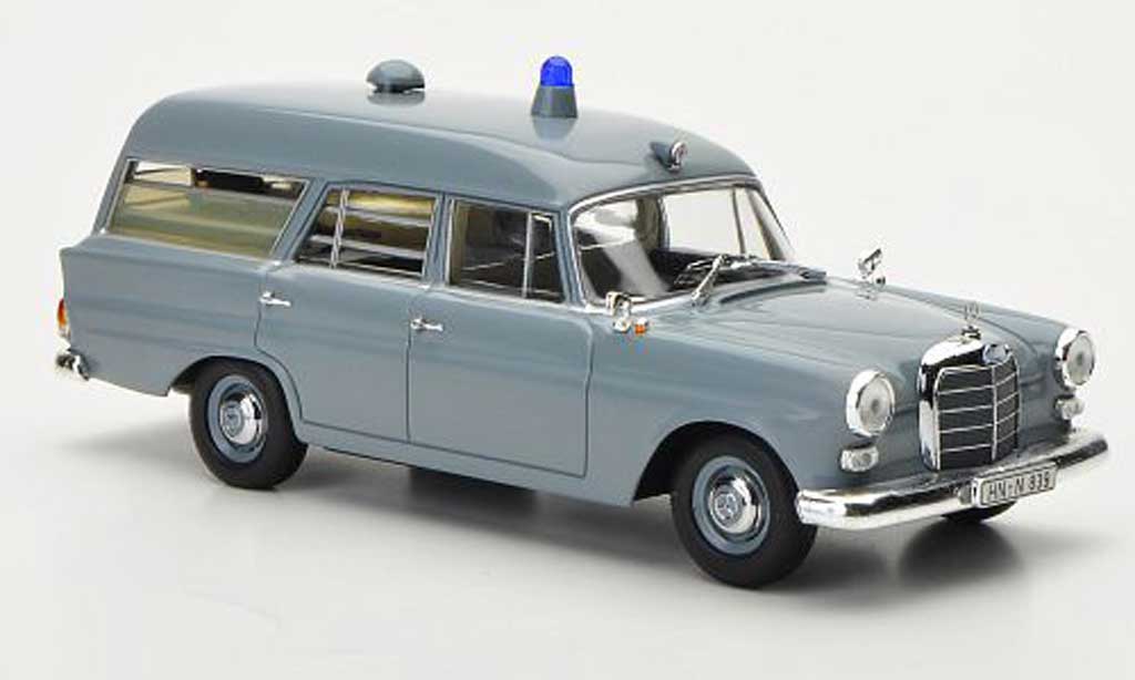Mercedes 190 1/43 Minichamps Krankentransportwagen Deutsches redes Kreuz 1961 diecast model cars