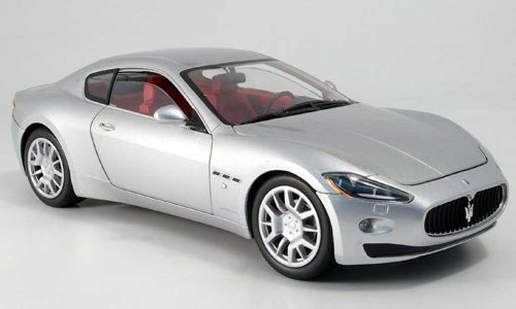 Maserati Gran Turismo 1/18 Mondo Motors grey metallisee diecast model cars