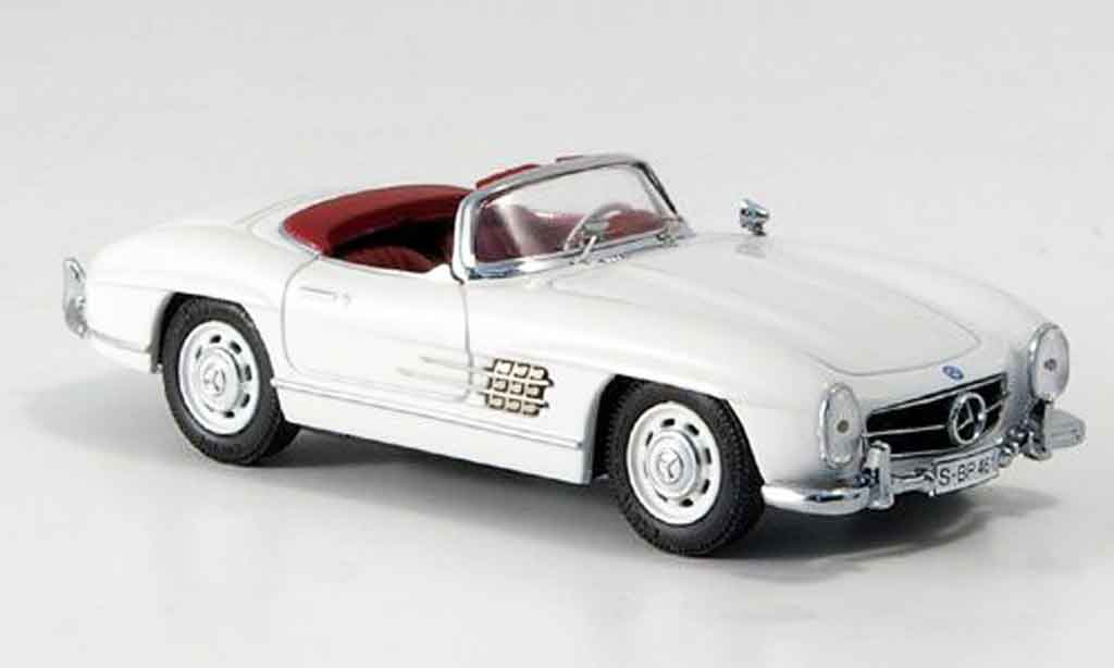Mercedes 300 SL 1/43 Schuco SL Roadster white avec redem Interieur diecast model cars