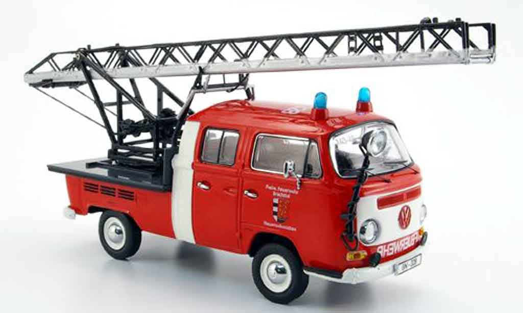 Volkswagen Combi 1/43 Schuco t2a freiw. pompier brachttal neuenschmidten diecast model cars