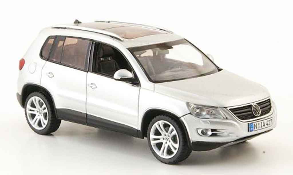 Volkswagen Tiguan 1/43 Schuco grey metallisee diecast model cars