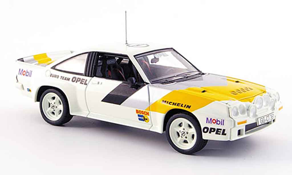 Opel Manta B 1/43 Schuco B 400 werksfarben diecast model cars