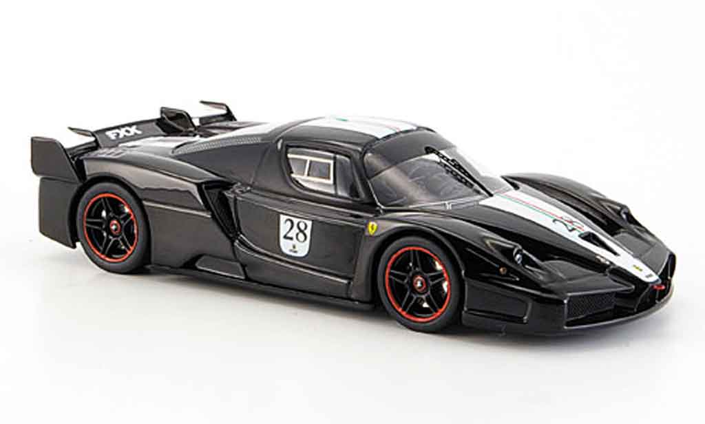 Ferrari Enzo FXX 1/43 Hot Wheels Elite FXX no.28 black avec whiteem streifen diecast model cars