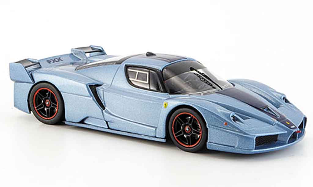 Ferrari Enzo FXX 1/43 Hot Wheels Elite FXX bluegrey avec bluem streifen diecast model cars