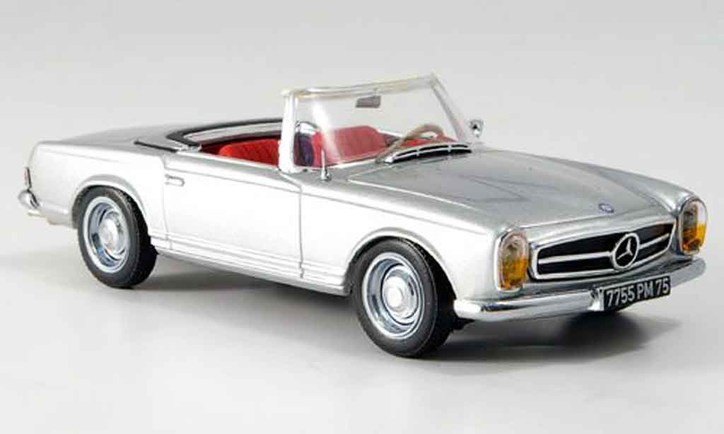 Mercedes 230 1/43 IXO SL (W113) grey metallisee geoffnetes Verdeck diecast model cars