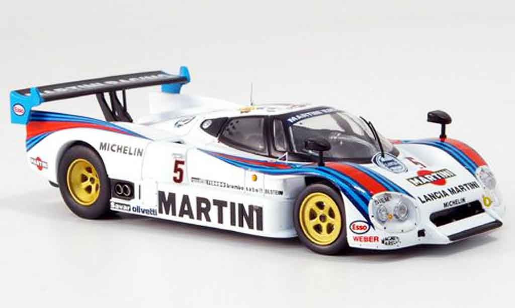 Lancia LC2 1/43 IXO no.5 martini le mans 1985 diecast model cars