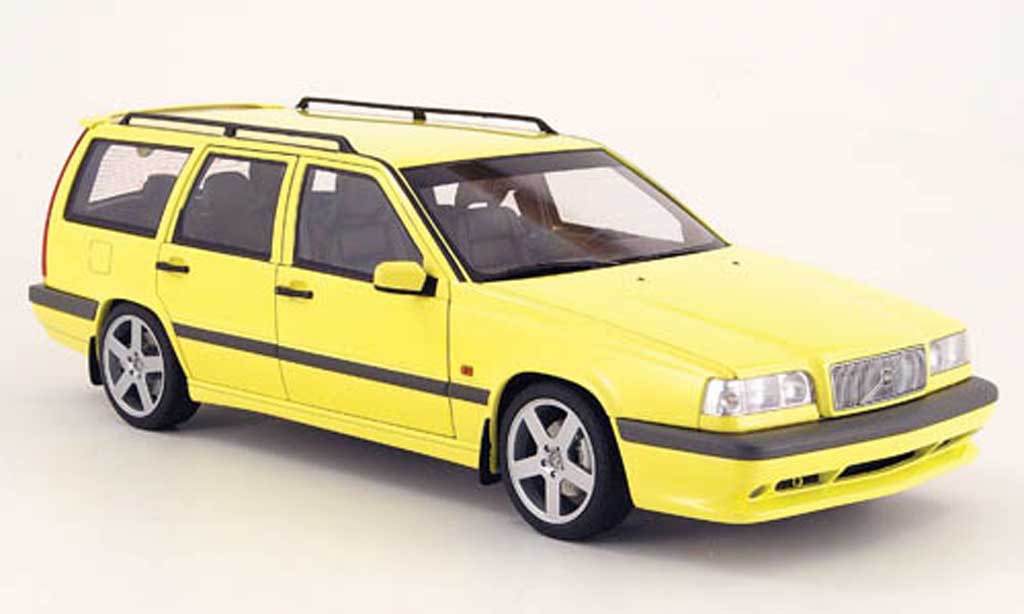 Volvo 850 Estate 1/18 Autoart Estate break t-5r yellow 1995 diecast model cars