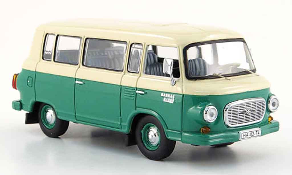 Barkas B 1000 1/43 IST Models Minibus grun beige 1965 diecast model cars