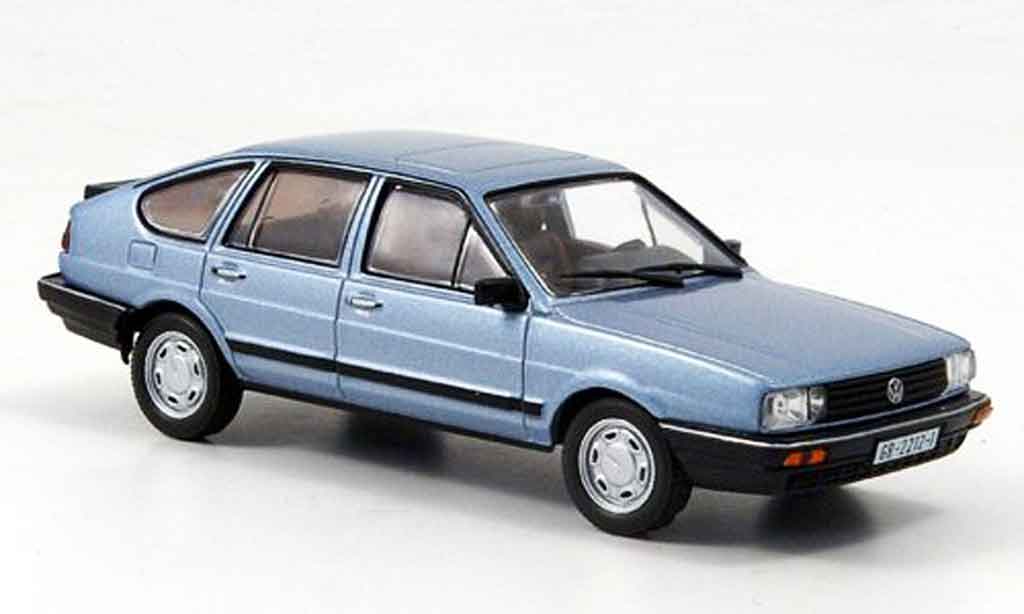 Volkswagen Passat 1/43 WhiteBox grey metallisee blue 1985 diecast model cars