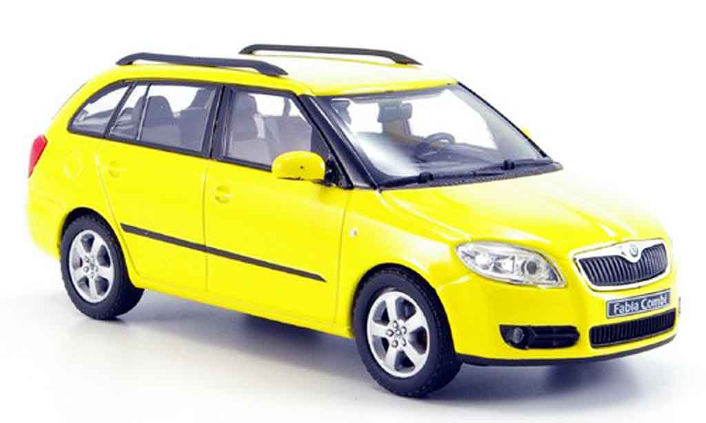 Skoda Fabia 1/43 Abrex combi ii yellow diecast model cars