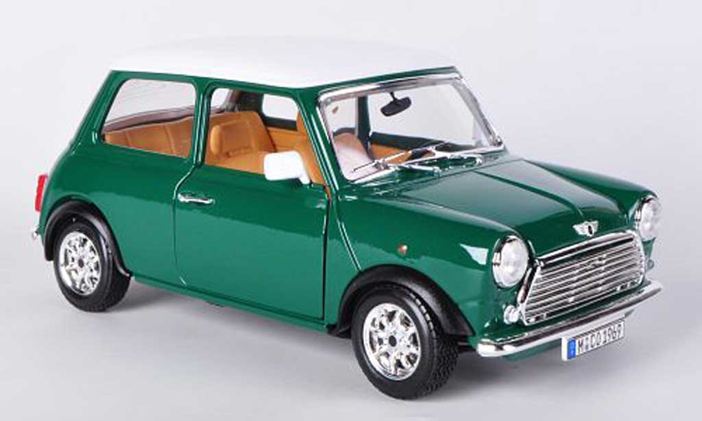 Austin Mini Cooper 1/18 Burago Cooper grun/white (1:16) 1969 diecast model cars
