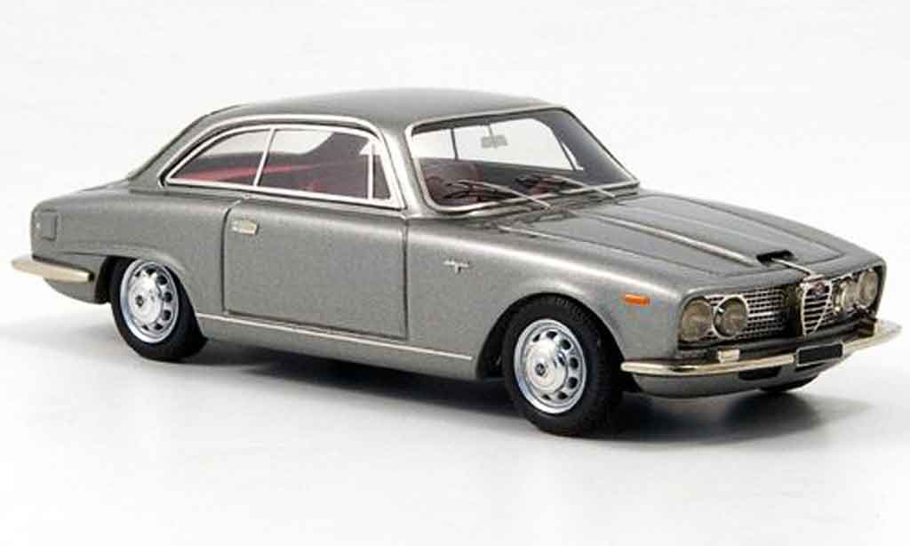 Alfa Romeo 2600 1/43 Look Smart sprint grey metallisee 1966 diecast model cars