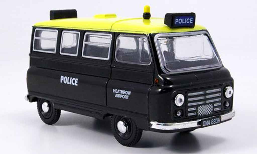 Austin J2 1/43 Oxford Bus police Heathrow Airport Police diecast model cars