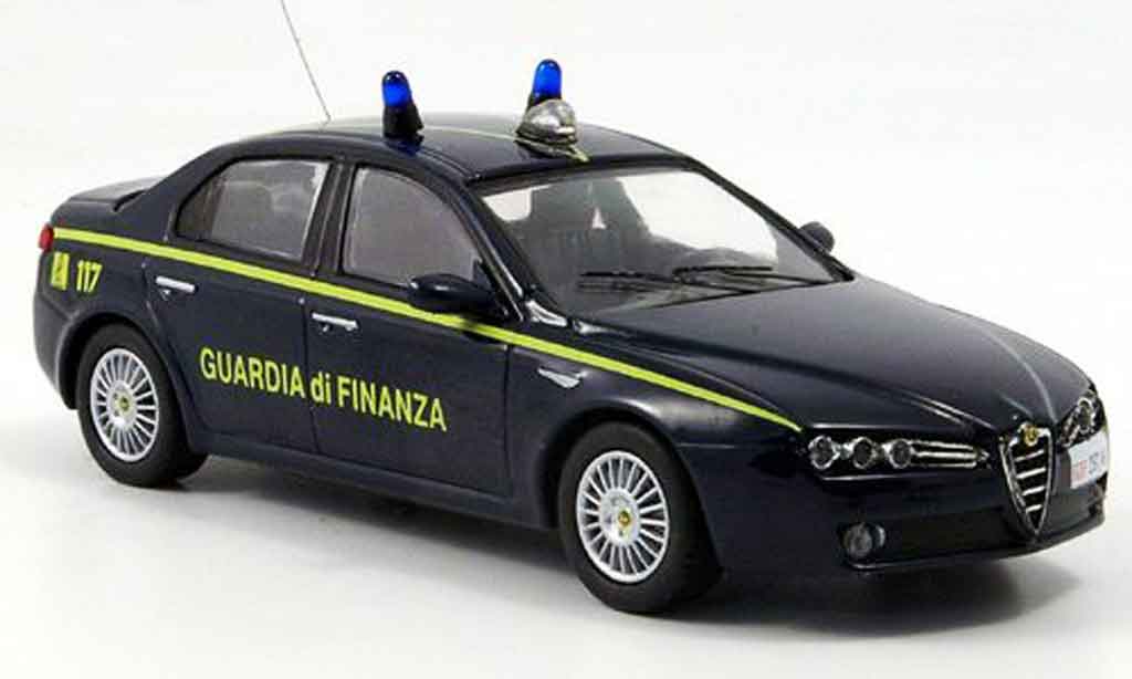 Alfa Romeo 159 1/43 M4 guardia di finanza b quality 2005 diecast model cars