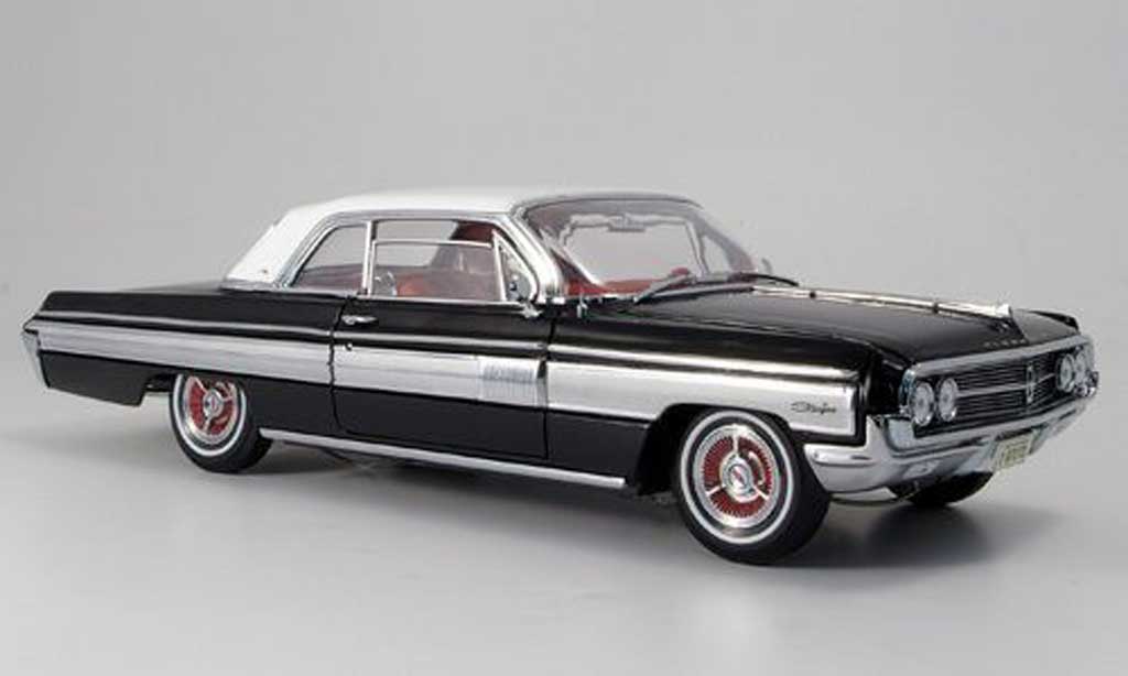 Oldsmobile Starfire 1/18 Yat Ming black whitees dach 1962 diecast model cars