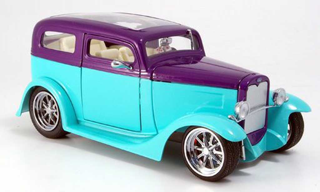 Ford Hot Rod 1/18 Yat Ming model a sedan grun/lila avec panoramadach 1931 diecast model cars
