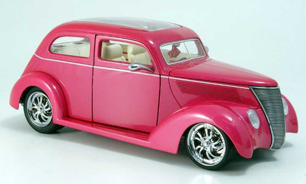 Ford Hot Rod 1/18 Yat Ming sedan pink avec panoramadach 1937 diecast model cars