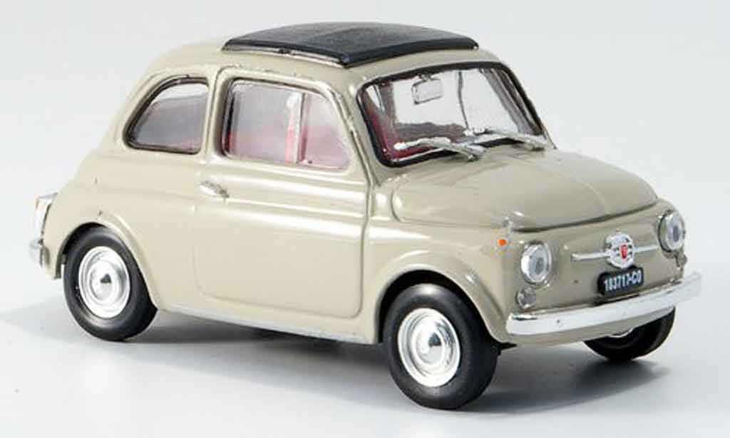 Fiat 500 1/43 Brumm F sandbeige avec capote Faltdach 1965 diecast model cars