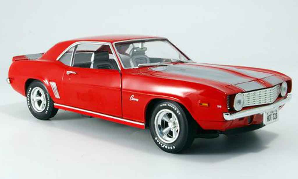 Chevrolet Camaro Z28 1/18 Ertl Z28 red 1969 diecast model cars