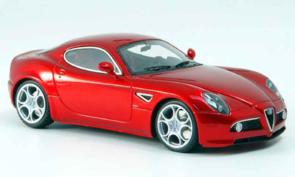 Alfa Romeo 8C Competizione 1/43 Look Smart Competizione red ausstellung frankfurt 2007 diecast model cars