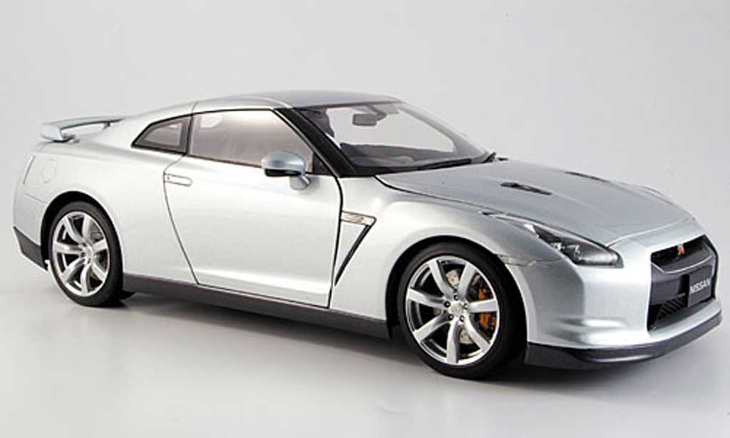 Nissan Skyline R35 1/18 Autoart R35 gtr grey diecast model cars