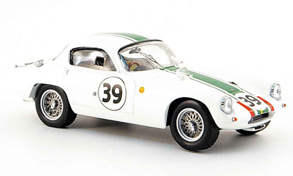 Lotus Elite 1/43 IXO no. 39 wagstaff fergussonklassensieger le 1963 diecast model cars