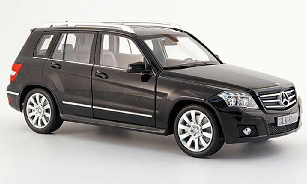 Mercedes Classe GLK 1/18 Minichamps (x 204) black 2008 diecast model cars