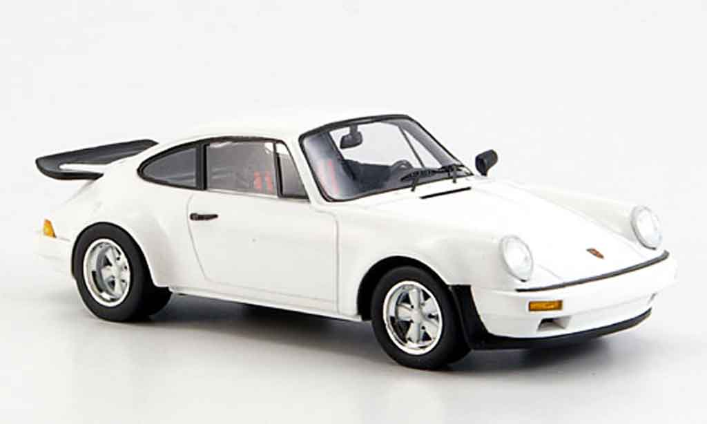 Porsche 930 1/43 Spark SC white 1984 diecast model cars