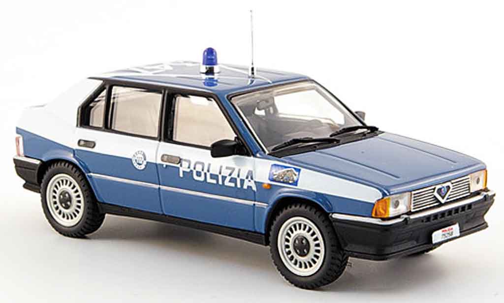 Alfa Romeo 33 1/43 Pego police squadra volante 1985 diecast model cars