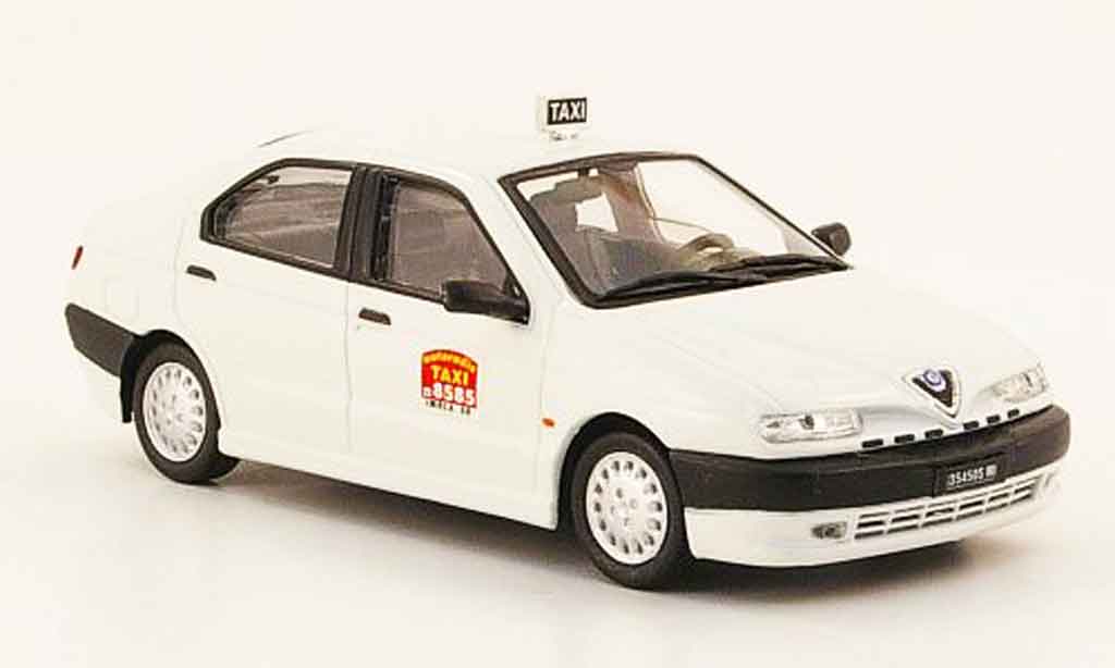 Alfa Romeo 146 1/43 Pego taxi mailand diecast model cars