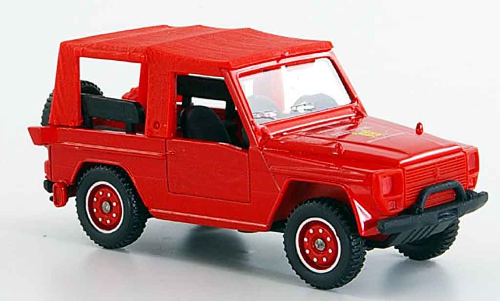 Peugeot P4 1/43 Solido gelandewagen pompier 1981 diecast model cars