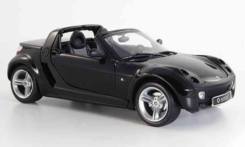 Smart Roadster 1/18 Kyosho black 2003 diecast model cars
