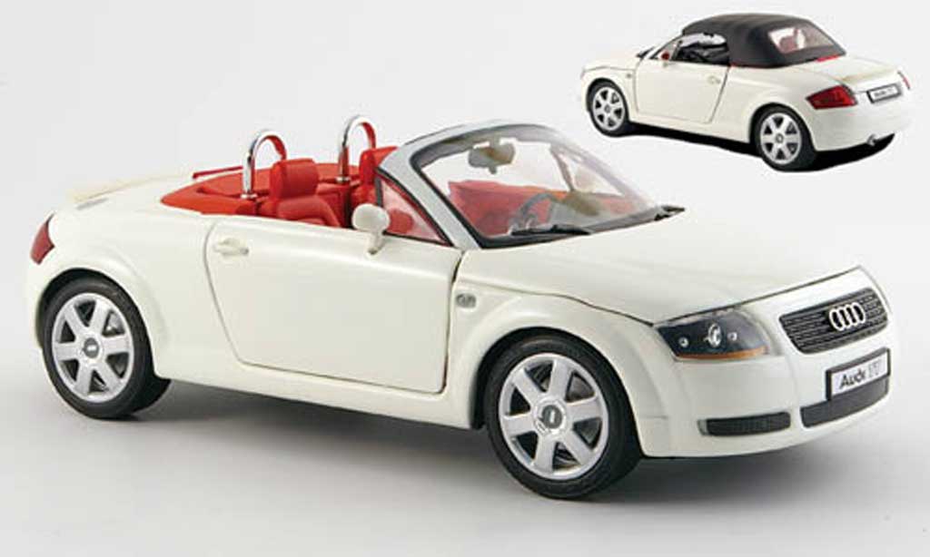 Audi TT Roadster 1/18 Revell Roadster white diecast model cars