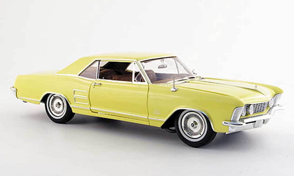 Buick Riviera 1964 1/18 Highway 61 1964 yellow diecast model cars