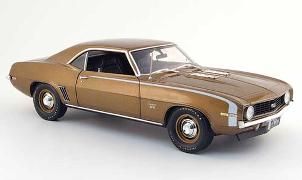 Chevrolet Camaro SS 1/18 Highway 61 SS 396 brown 1969 diecast model cars