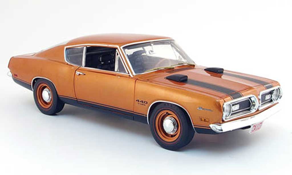 Plymouth Barracuda 1969 1/18 Highway 61 1969 440 bronze diecast model cars