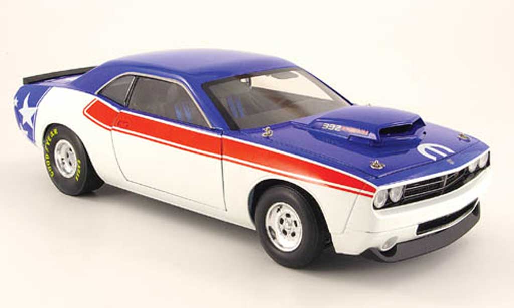 Dodge Challenger Super Stock 1/18 Highway 61 Super Stock 392 hemi super stock red white blue 2008 diecast model cars