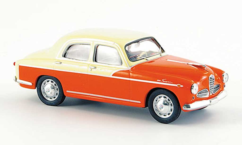 Alfa Romeo 1900 1/43 M4 Berlina Super beige/orange 1956 diecast model cars