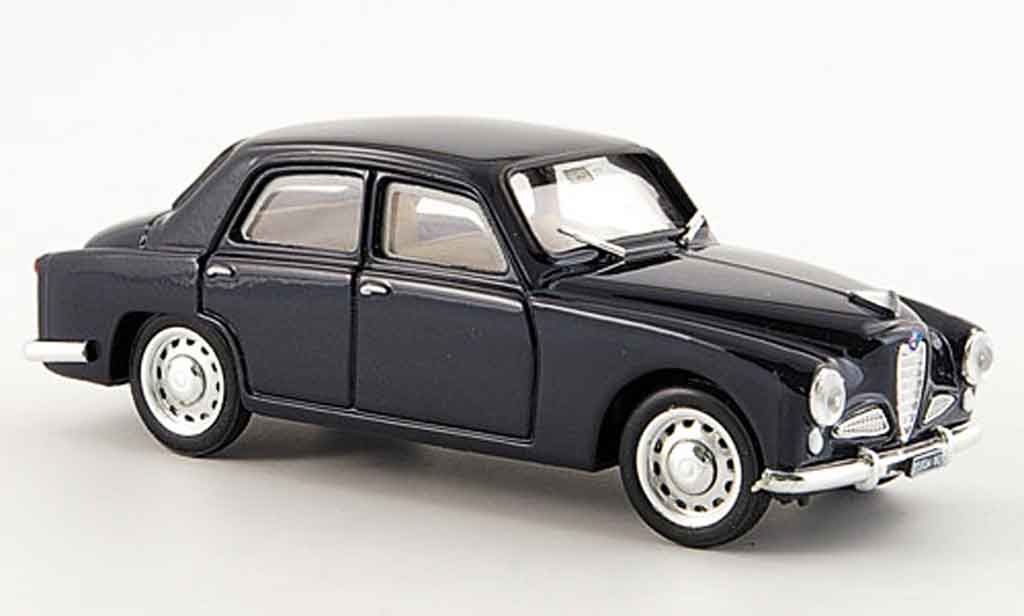 Alfa Romeo 1900 1/43 Brumm berline blue 1950 diecast model cars