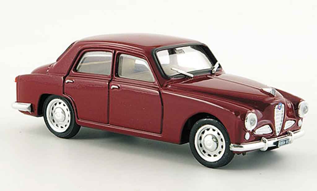 Alfa Romeo 1900 1/43 Brumm berline red 1950 diecast model cars