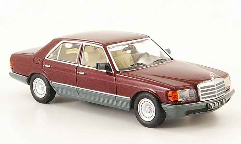 Mercedes 500 SE 1/43 IXO SE SE (W126) red grey 1980 diecast model cars