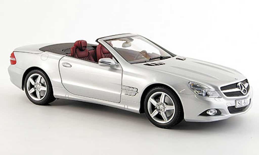 Mercedes Classe SL 1/18 Minichamps (r 230) grey metallisee diecast model cars