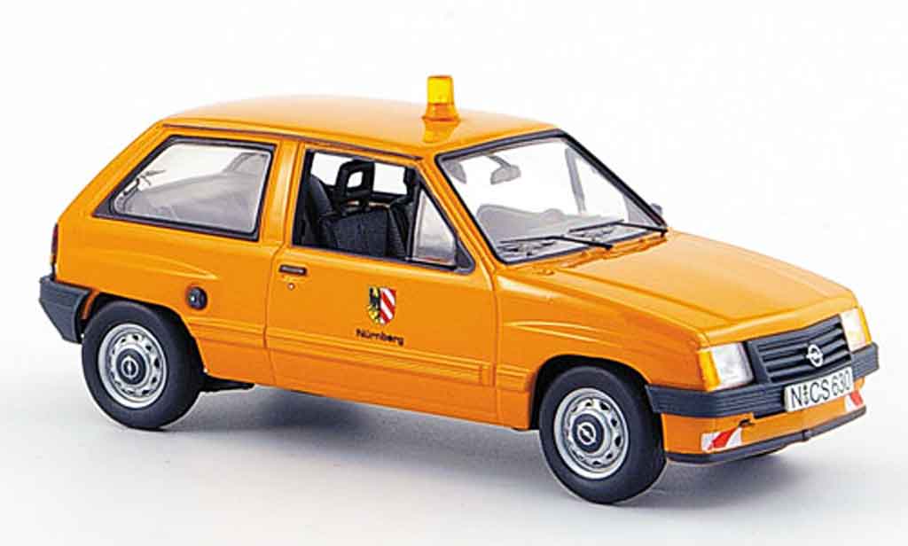 Opel Corsa 1/43 Schuco a stadt nurnberg kommunalorange diecast model cars