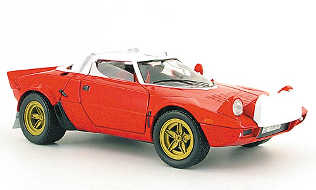 Lancia Stratos 1/18 Solido red white strassenversion 1974 diecast model cars