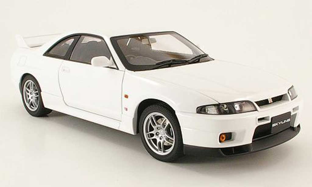 Nissan Skyline R33 1/18 Autoart R33 gt-r v-spec white 1997 diecast model cars