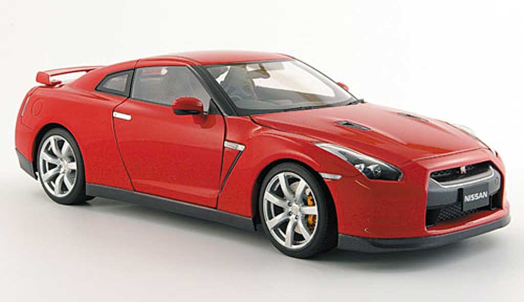 Nissan Skyline R35 1/18 Autoart R35 gt-r red 2008 diecast model cars