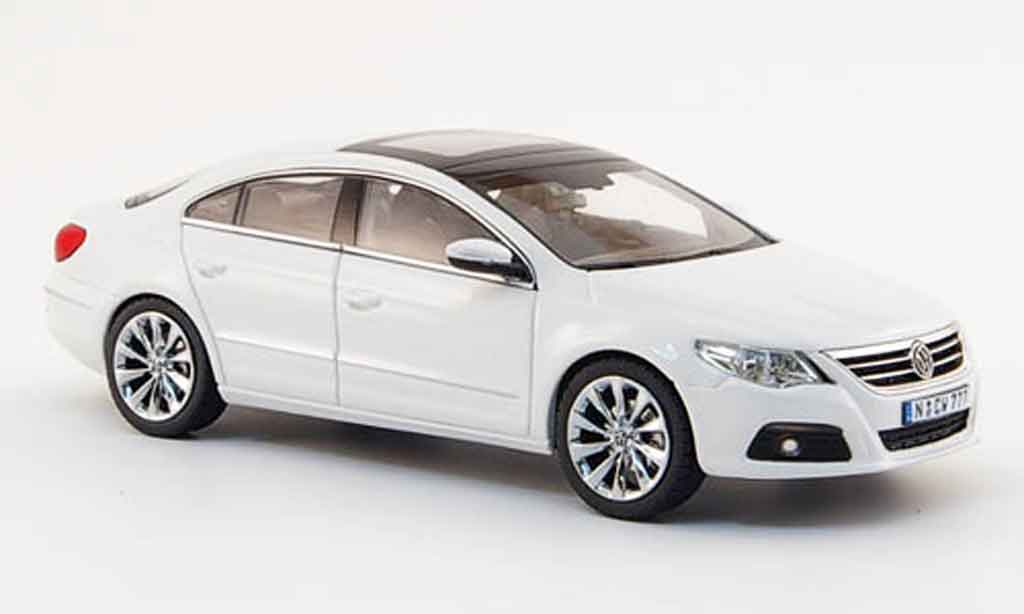 Volkswagen Passat CC 1/43 Schuco CC white concept white 2007 diecast model cars