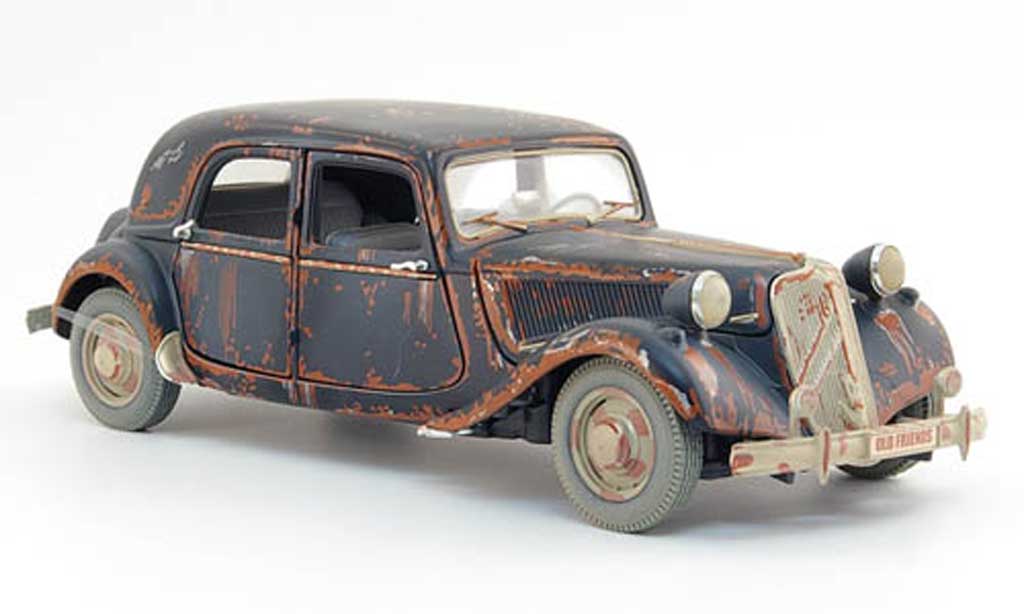 Citroen Traction 15 1/18 Maisto 15 cv traction black rouillee 1952 diecast model cars